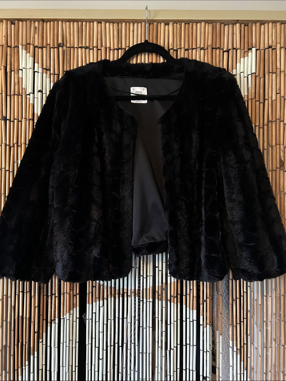 mac+jac Black Faux Fur Open-Front Jacket XL